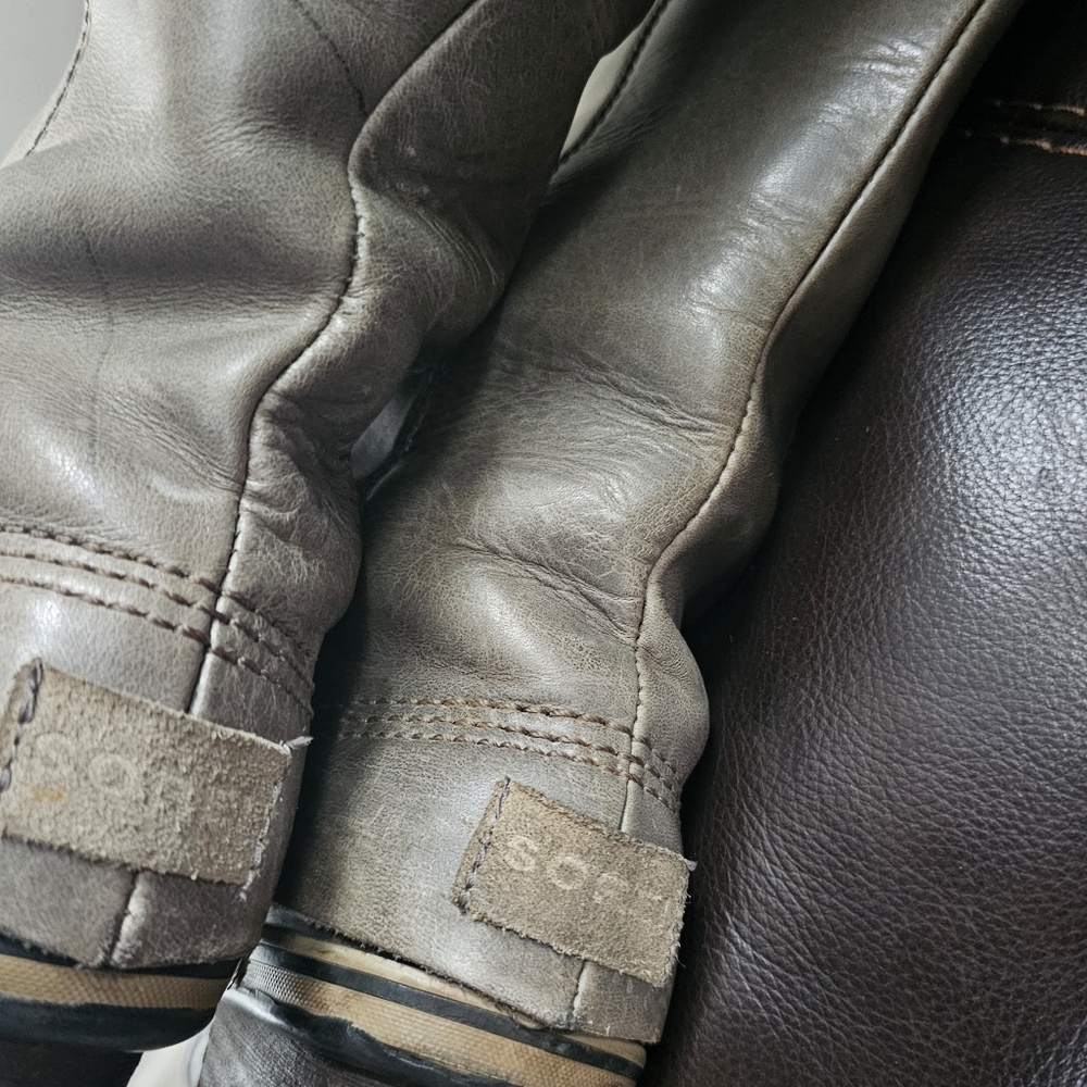 Stylish Gray and Brown Women's Boots-Snug Fit-may fit Size 8 better. - Picture 11 of 11